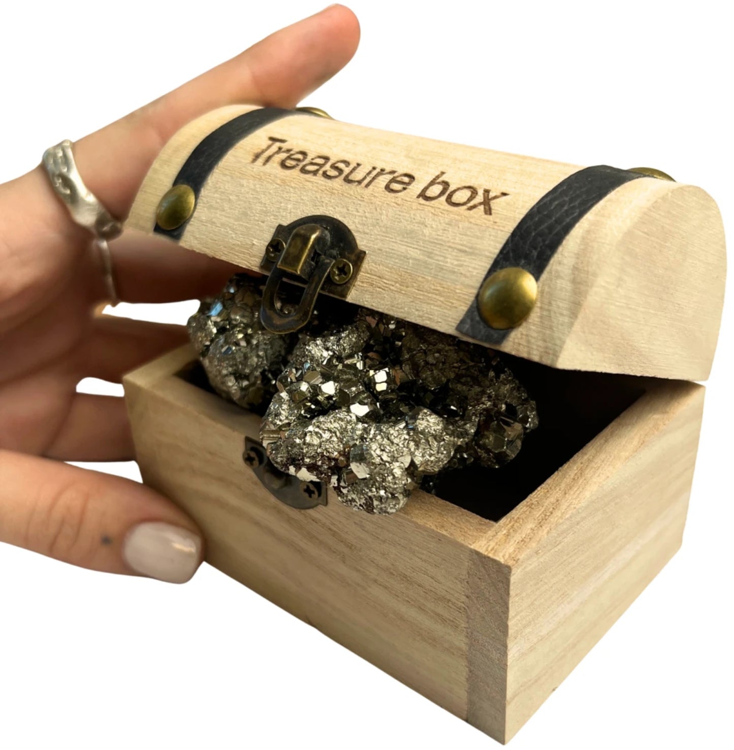 Image for fool-s-gold-treasure-box-schatkistje-met-ruwe-pyriet-brokjes_2.jpg
