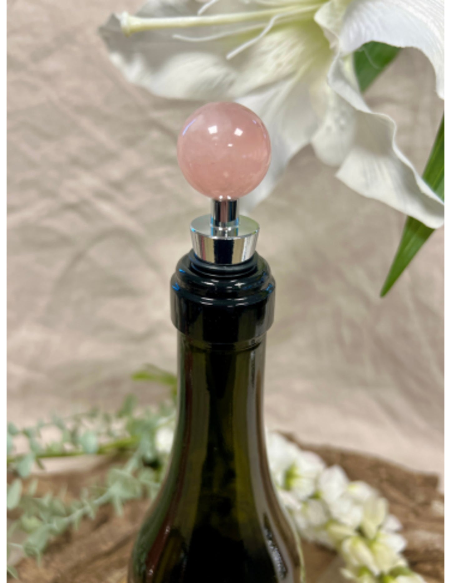 Image for roze-kwarts-wijnstopper-bol_1.jpg