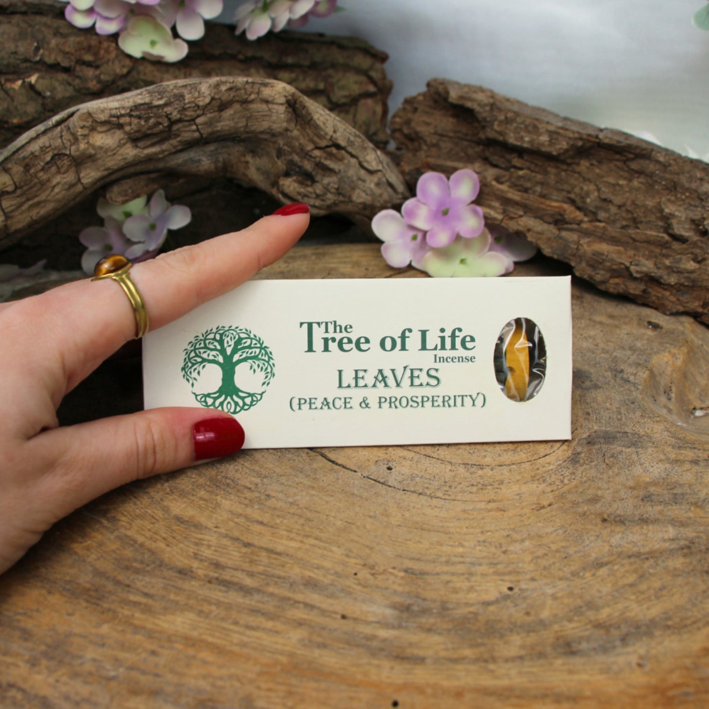 Image for the-tree-of-life-leaves-wierook-stokjes_1.jpg