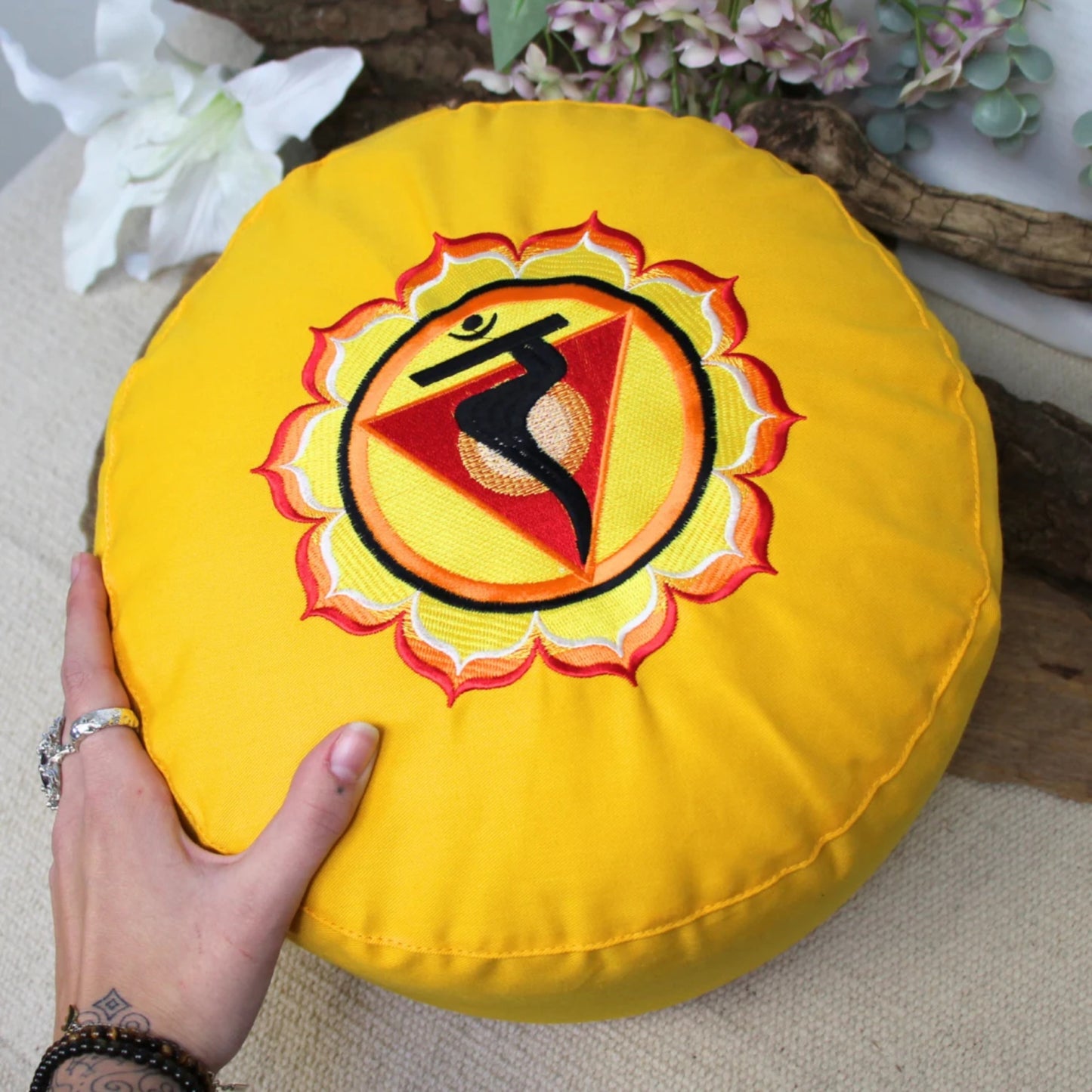 Image for yogastyles-meditatiekussen-3e-chakra-geel_1.jpg