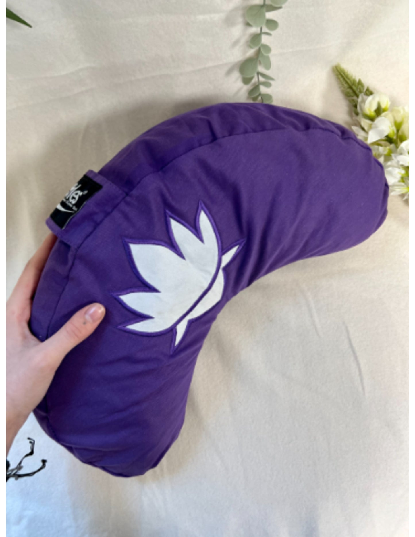 Image for yogastyles-meditatiekussen-halve-maan-paars-lotus-symbolic_1.jpg