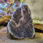 Image for amethist-brazili-ruw-cut-base-nr33_3.jpg