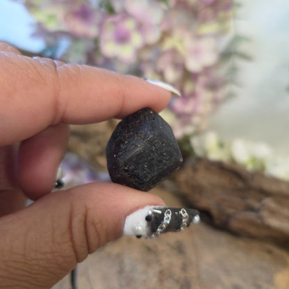 Image for granaat-kristal-a-25-30-gram_1.jpg