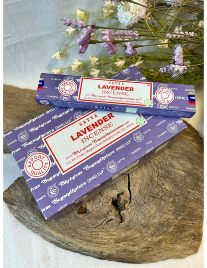 Image for lavender-wierook-15-grams-satya-doos-van-12-st_1.jpg
