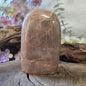 Image for maansteen-oranje-sculptuur-600-700-gram_3.jpg