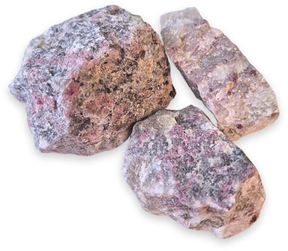 Image for rubeliet-in-matrix-madagaskar-250-gr-ruwe-brokjes.jpg